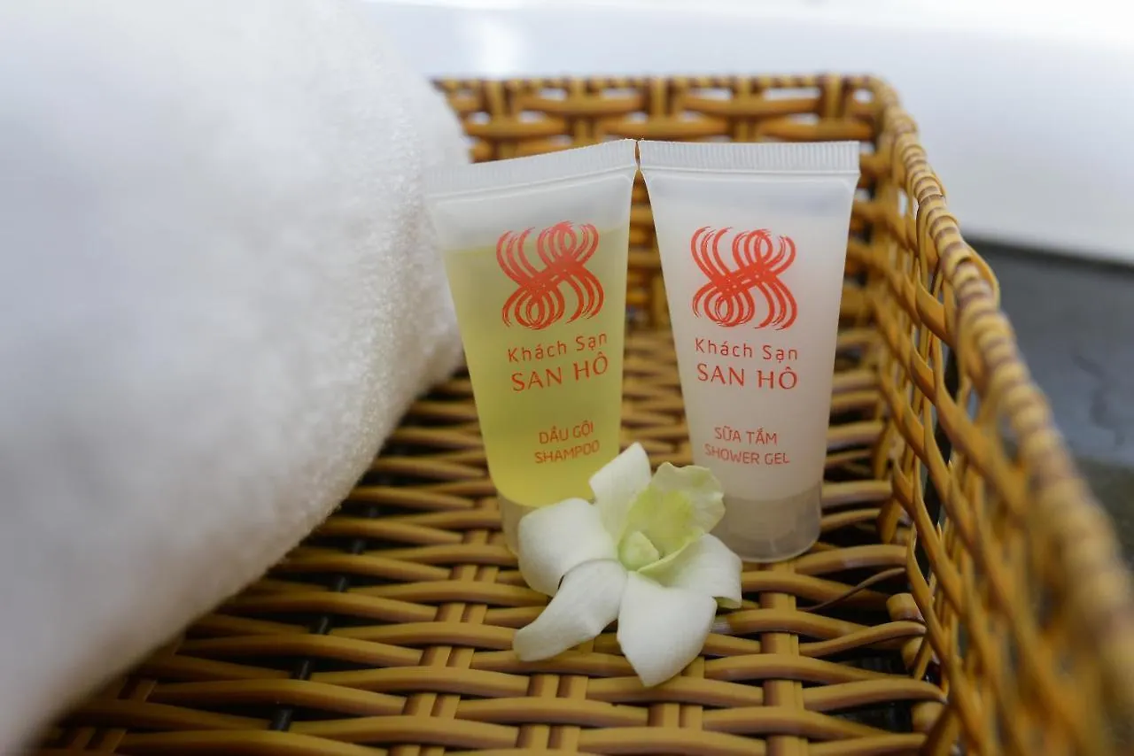 Khách sạn San Hô Vũng Tàu  3*, Vung Tau Vietnam